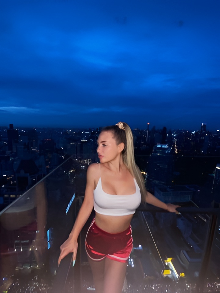 Римма привлекальеная девушка из Горбатов цена от 5000 руб