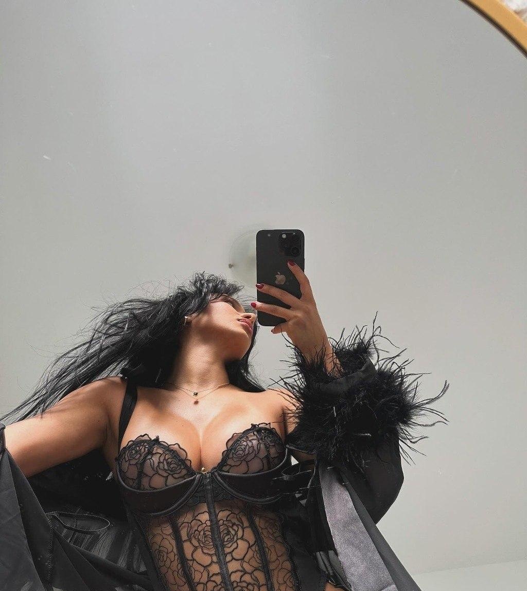 Ника привлекальеная девушка из Горбатов цена от 4000 руб