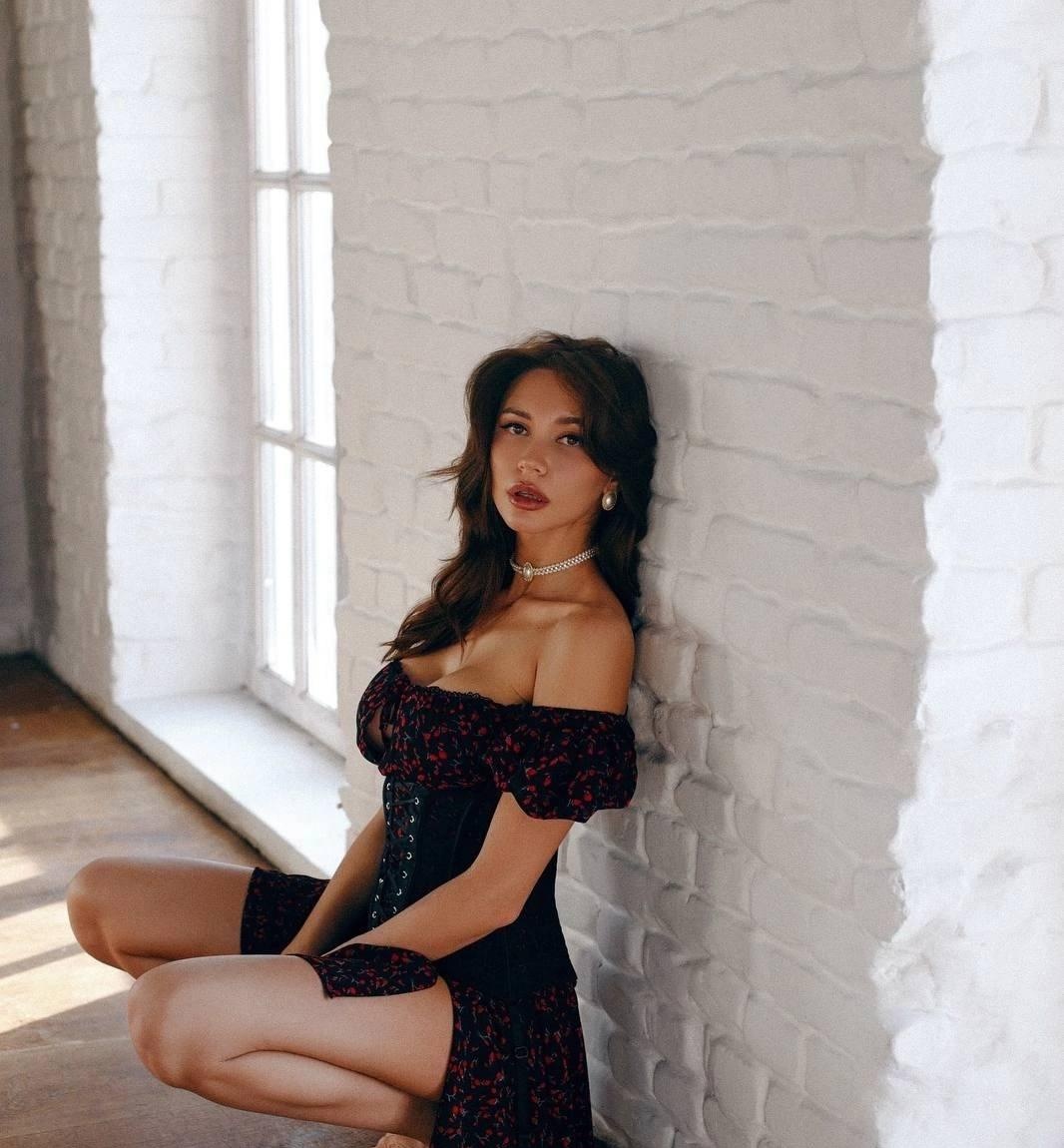 Маргоша привлекальеная девушка из Горбатов цена от 6000 руб