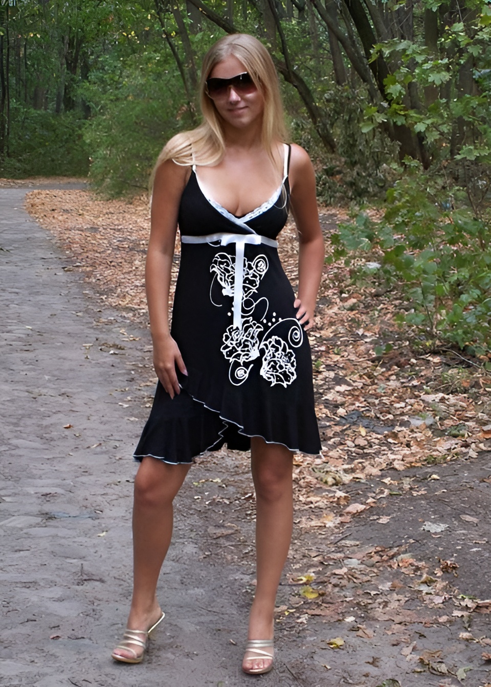 Марина привлекательная девушка из Горбатов цена от 3500 руб