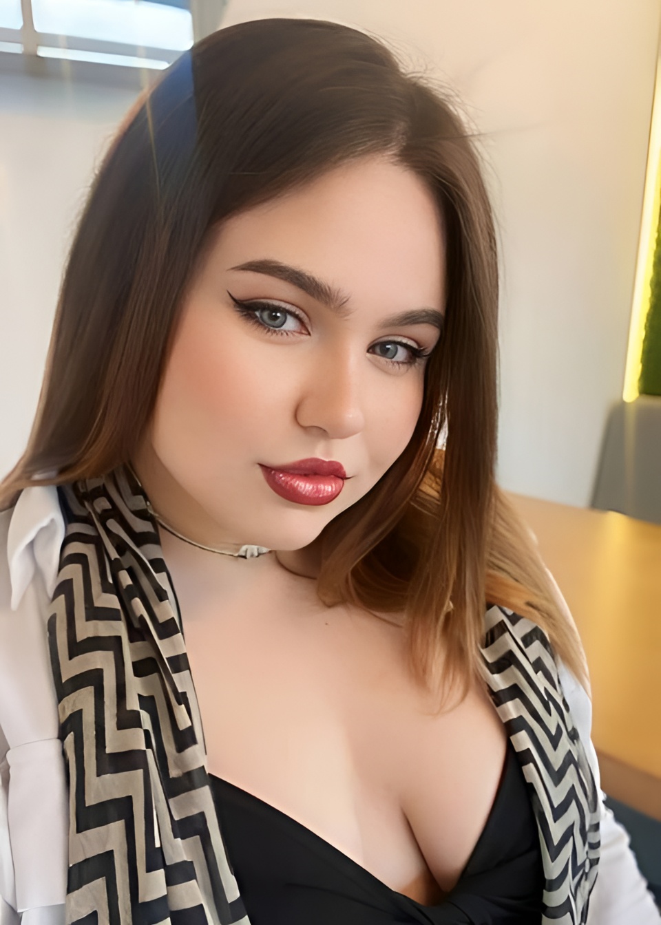 Ульяна привлекательная девушка из Горбатов цена от 6000 руб