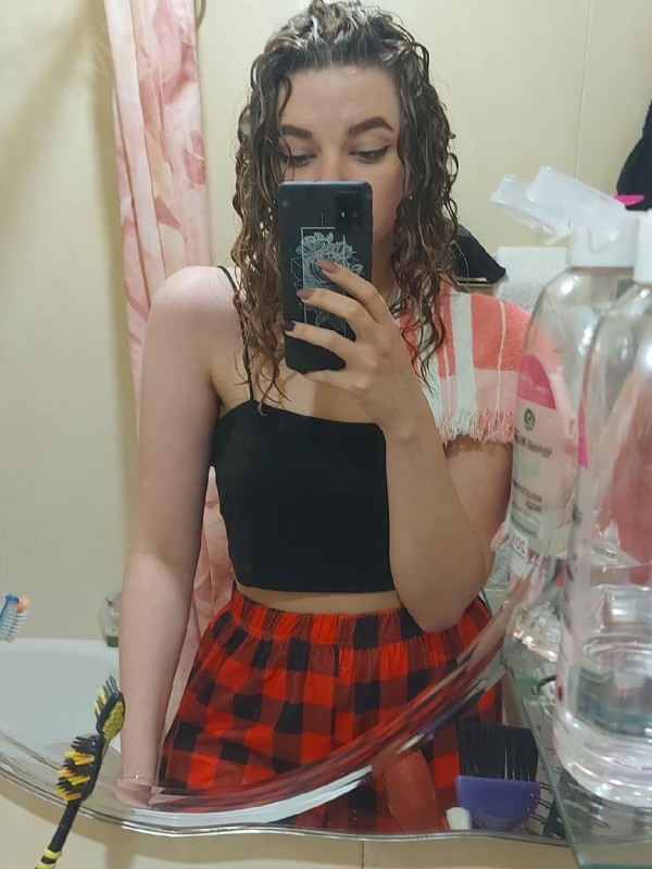 Инга привлекательная девушка из Горбатов цена от 3500 руб