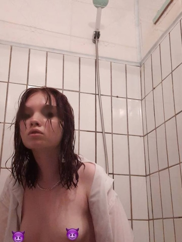 Карина привлекательная девушка из Горбатов цена от 3000 руб