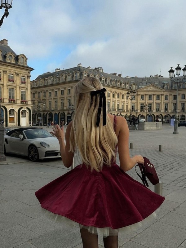 Оля привлекательная девушка из Горбатов цена от 8000 руб